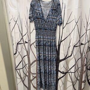 west loop Blue & Black Printed V-Neck Maxi Dress